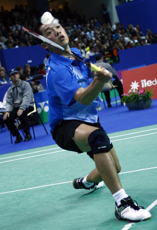 印尼羽毛球队强势韩国羽毛球队,陶菲克制霸全场 印尼羽毛球队强势韩国羽毛球队,陶菲克制霸全场