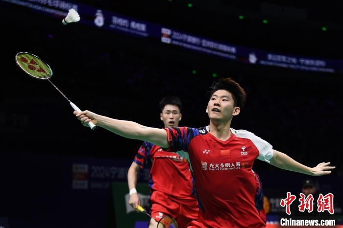 韩国队逆转印尼队，李梓嘉点燃赛场