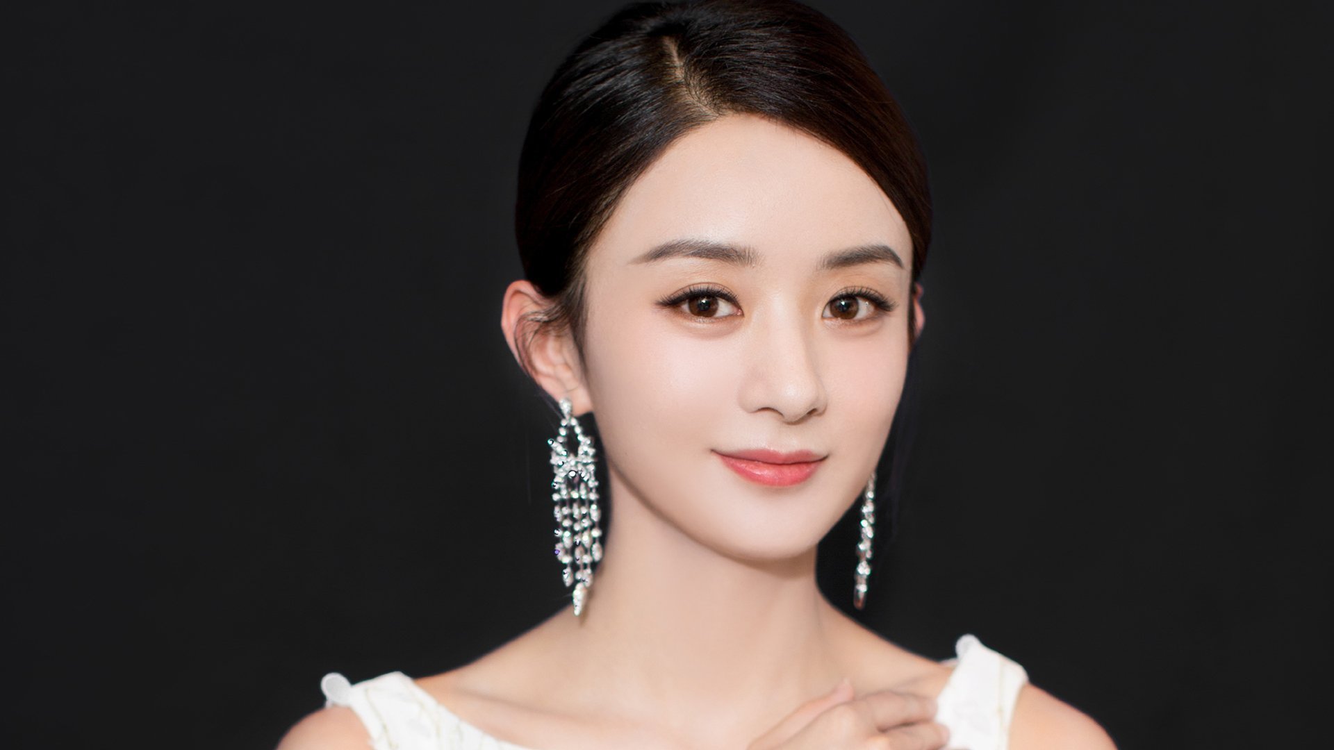 赤道线撕裂基辅寒夜，巴雷拉非典型进攻掀翻安哥拉铁幕