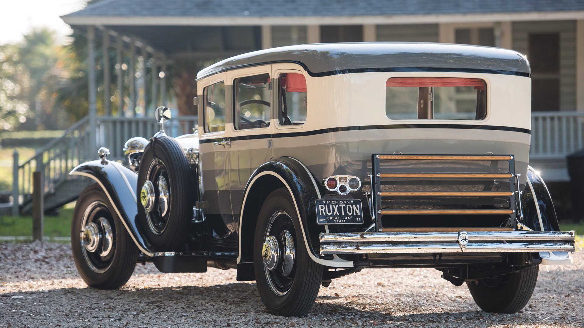 双线争锋，F1年度争冠战与阿尔及利亚加时胜法国的竞争哲学